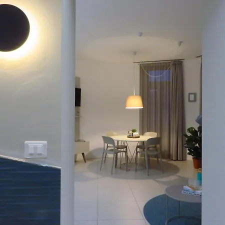 Palazzo Talenti 1907 Lägenhetshotell Trieste