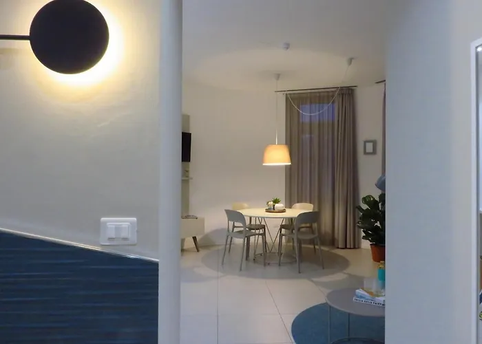 Palazzo Talenti 1907 Aparthotel Trieste